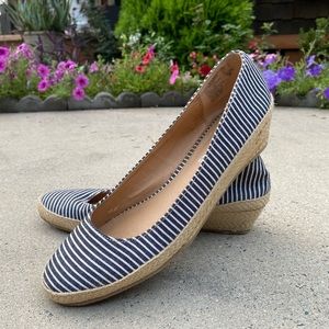 american eagle wedges!